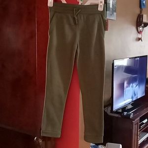 Children's sweatpants green size 8 brand new